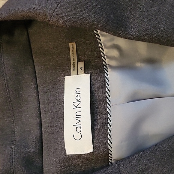 Calvin Klein Women's Two Piece Suit Blazer and Pants Set Charcoal Gray Size 4 - Picture 3 of 9